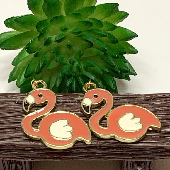 Flamingo Earring, Flamingo Jewelry, Florida Earring, Gift Idea, Silly Animal - Picture 2 of 9
